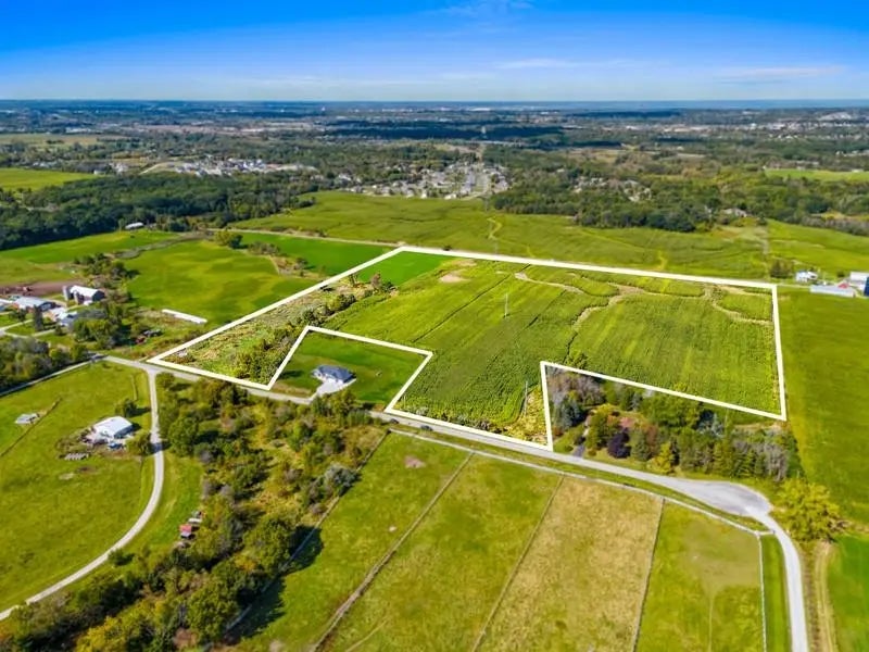 Dollar Road, GREEN BAY