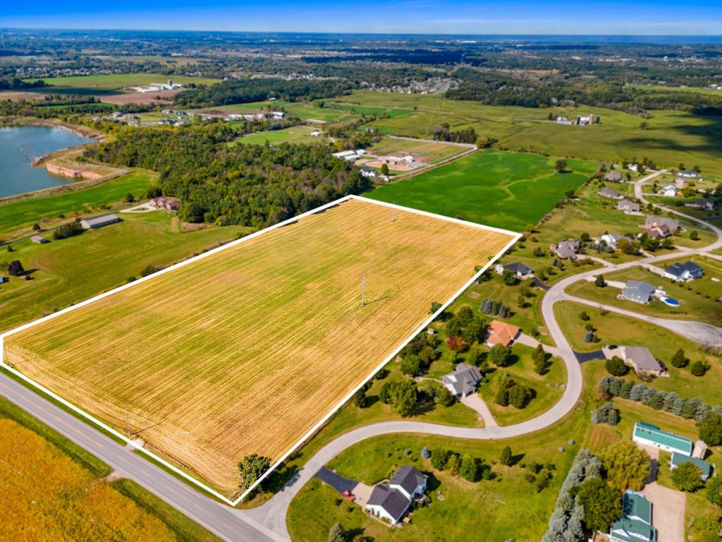 Dutchman Road, GREEN BAY