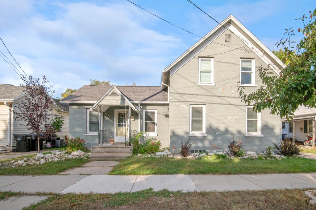 611 N 4th Avenue, STURGEON BAY