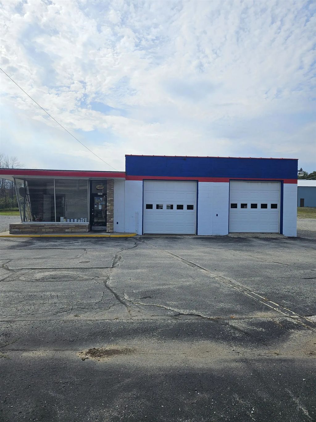 4703 10th Street, MENOMINEE