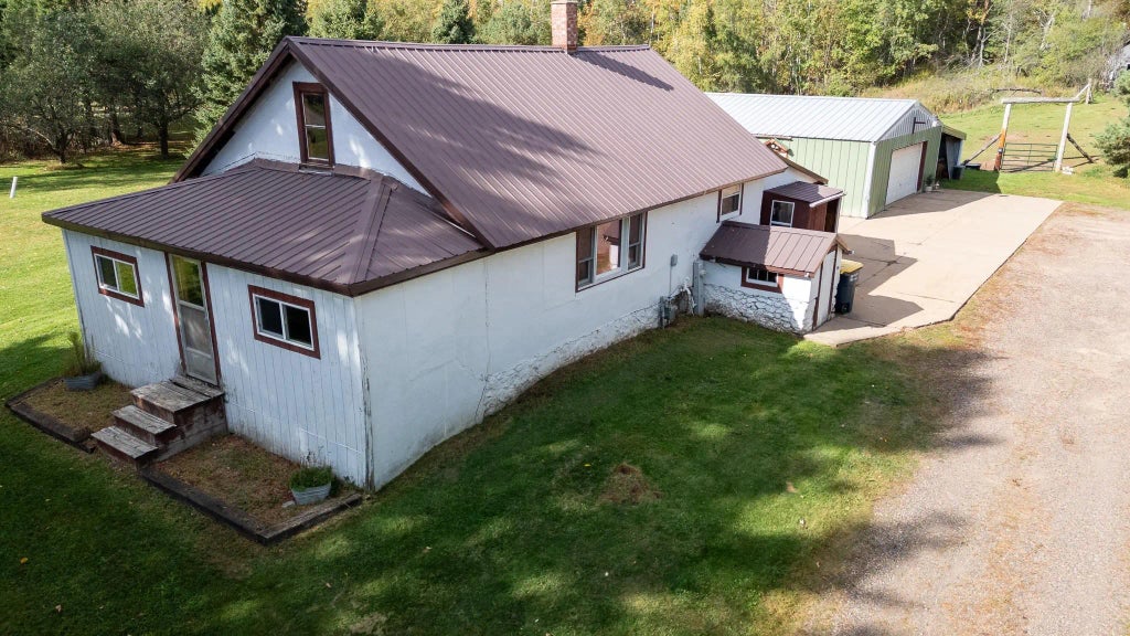 4680 Elm Street, LAONA