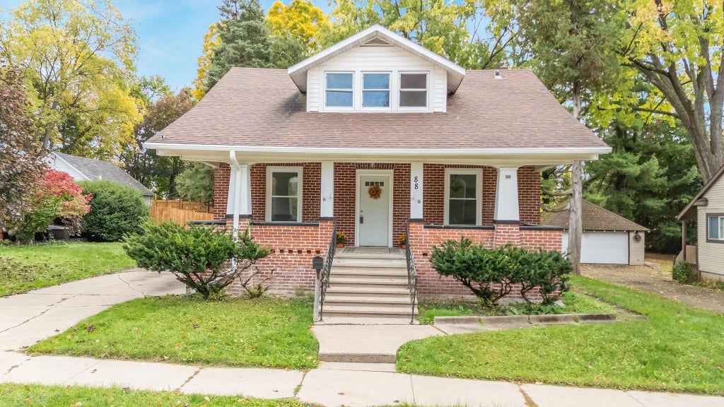 88 N Clinton Avenue, CLINTONVILLE