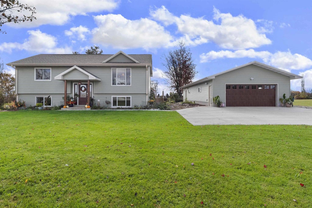 7333 County Rd K, WHITELAW