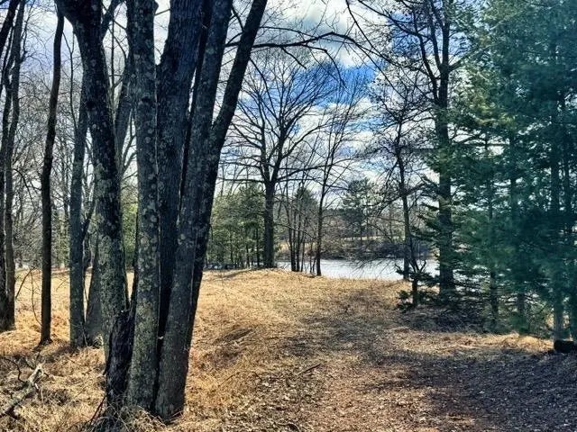 River Drive, MENOMINEE