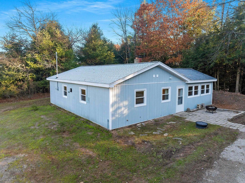 N9598 Cottage Lane, WAUSAUKEE