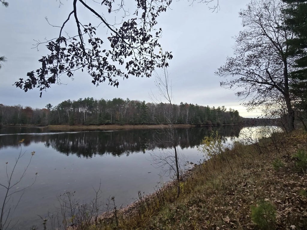 Park Drive 7, WAUSAUKEE