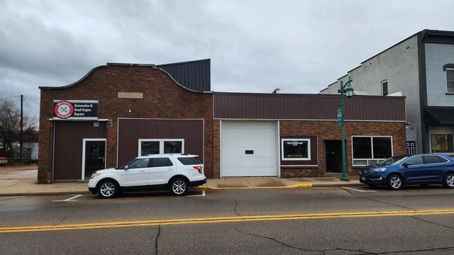 109 S Main Street, MARION