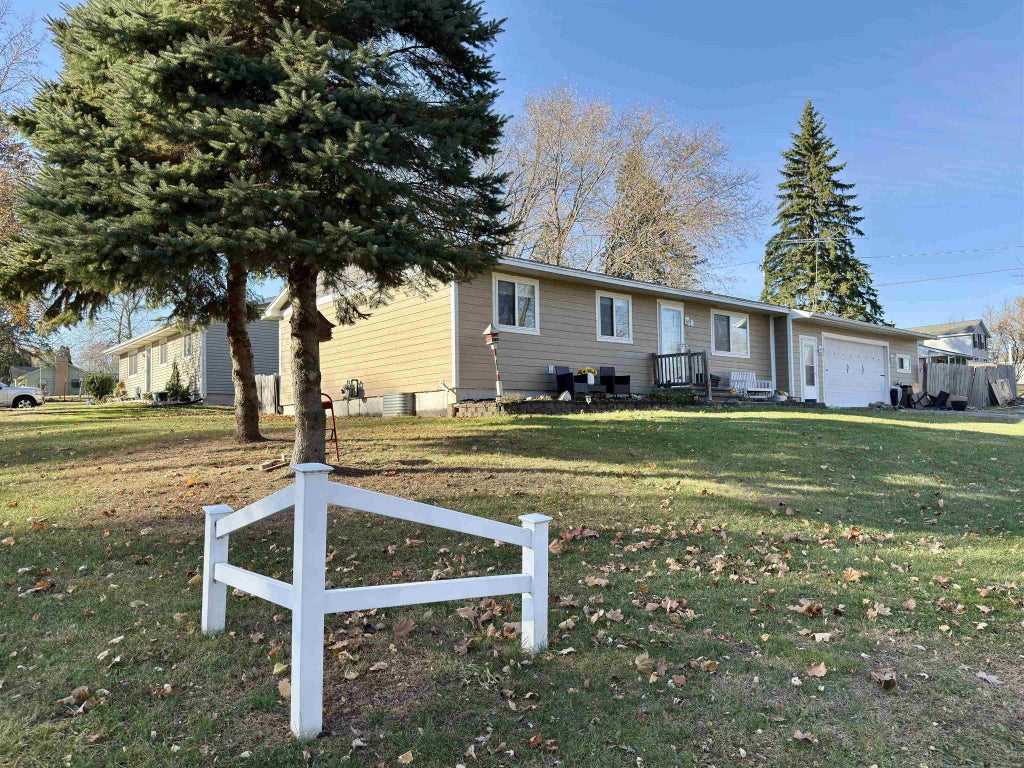 163 N Kossuth Street, BERLIN