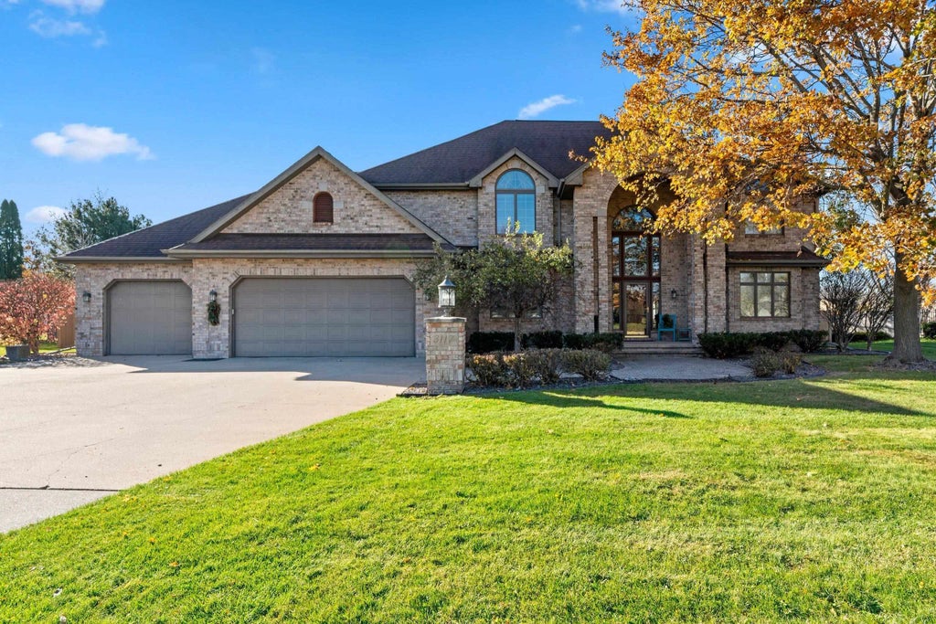 3117 W Twin Willow Court, APPLETON