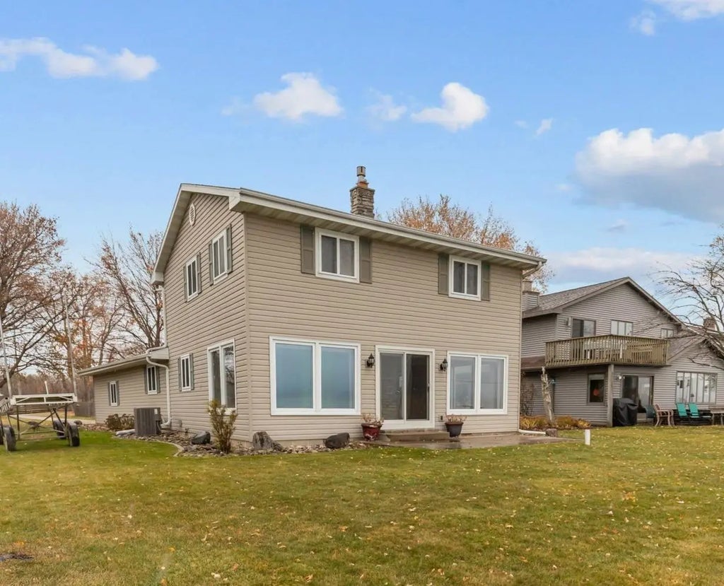 W7199 Firelane 2 Lane, MENASHA