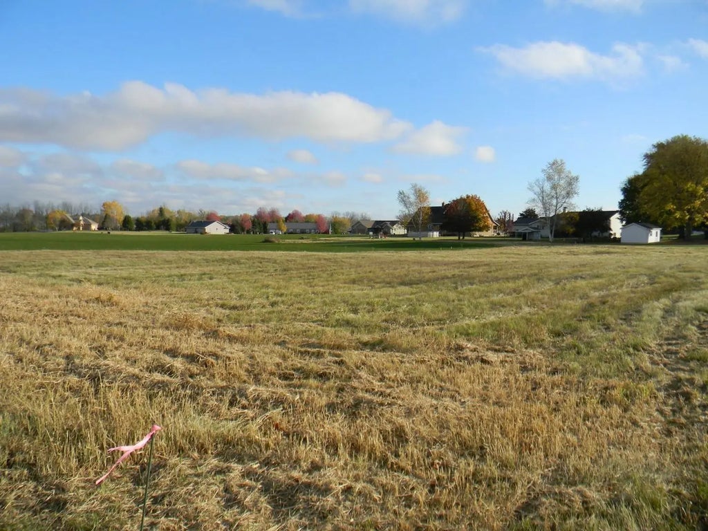 Navarino Street 3, ALGOMA