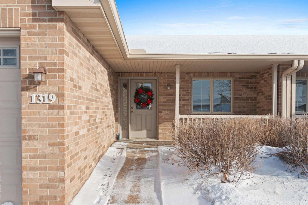 1319 Pond View Circle 59, DE PERE
