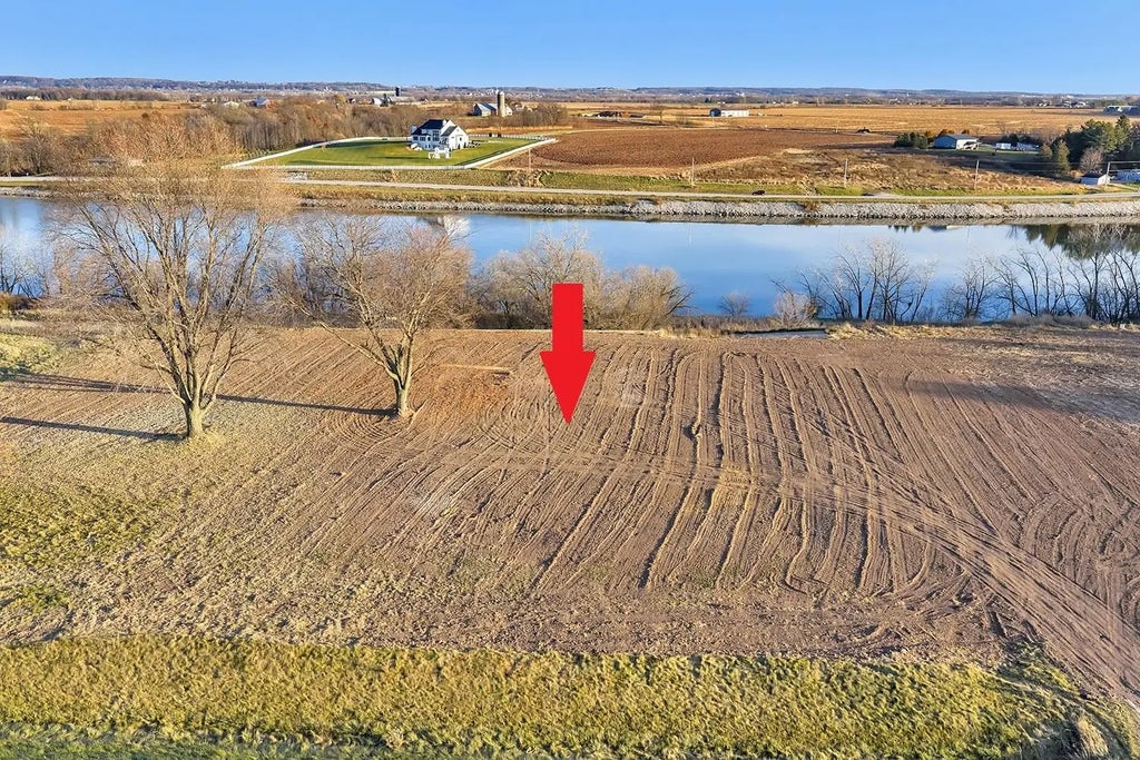 4307 Lost Dauphin Road 4, DE PERE