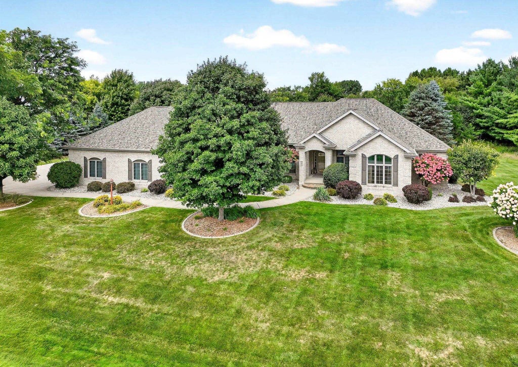 4351 N Sugar Maple Lane, APPLETON