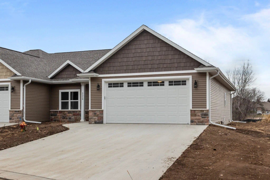 5358 Pennsylvania Avenue, APPLETON