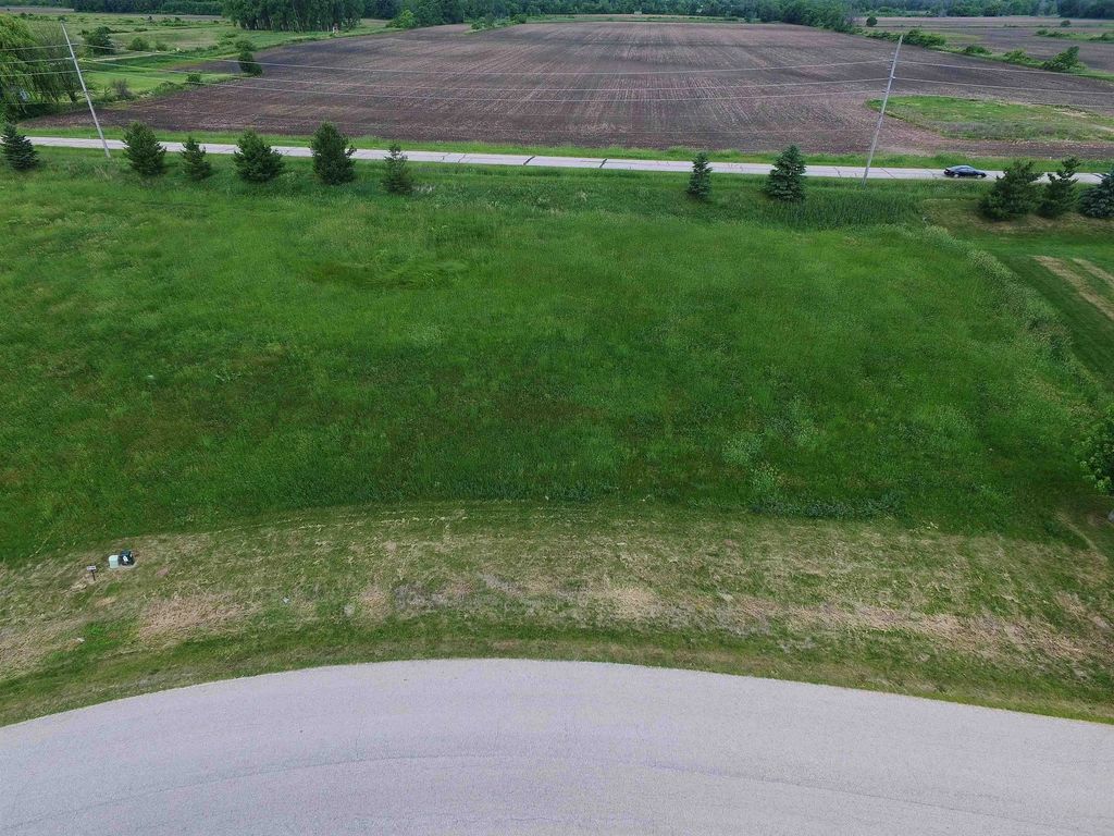 Waterway Drive 10, FOND DU LAC
