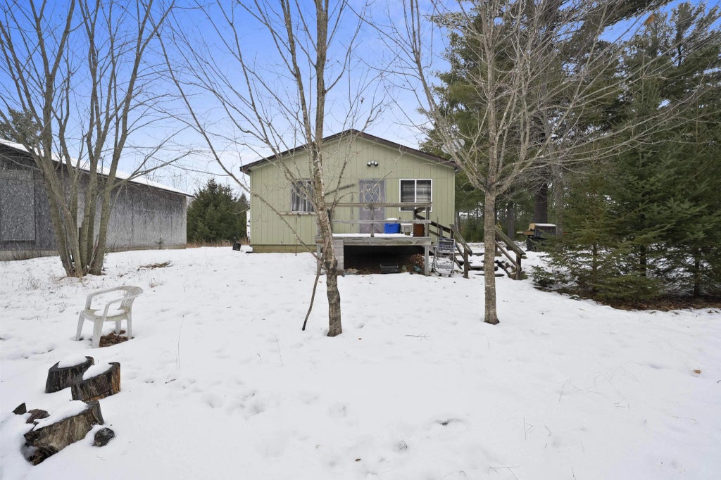 N12802 Pike River Road, WAUSAUKEE