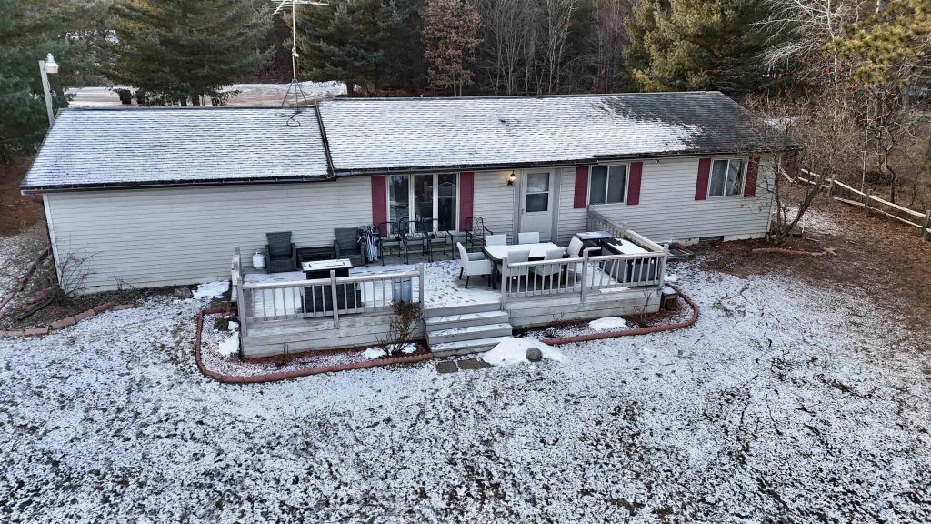 N1240 Otter Ponds Lane, KESHENA