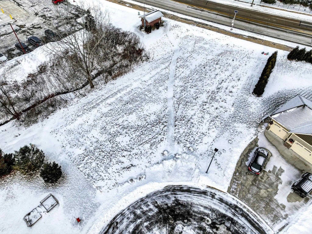 1438 Chesterfield Court, MENASHA