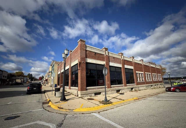 203 Ellis Street, KEWAUNEE