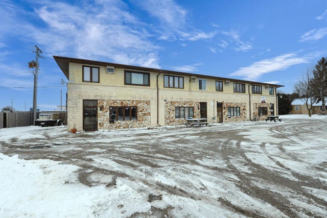 1415 W Kamps Avenue, APPLETON