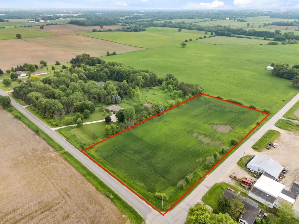 Fairview Road, NEENAH