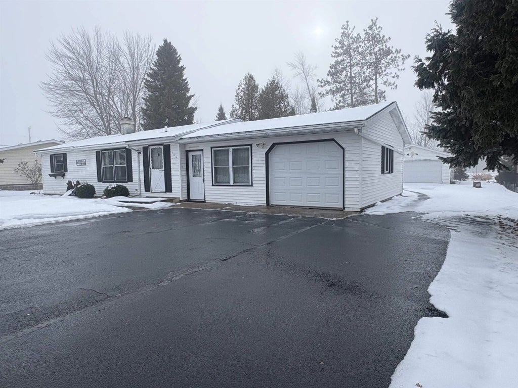 106 W Baehr Street, CECIL