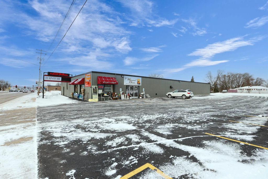 1700 W Wisconsin Avenue, APPLETON