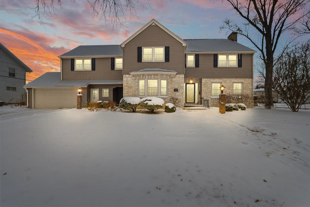 128 Cottage Avenue, FOND DU LAC