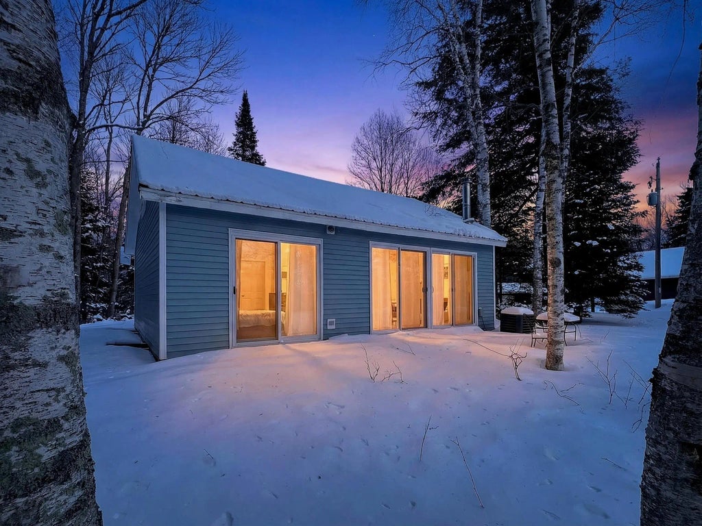 N11415 E Shore Road, PEARSON