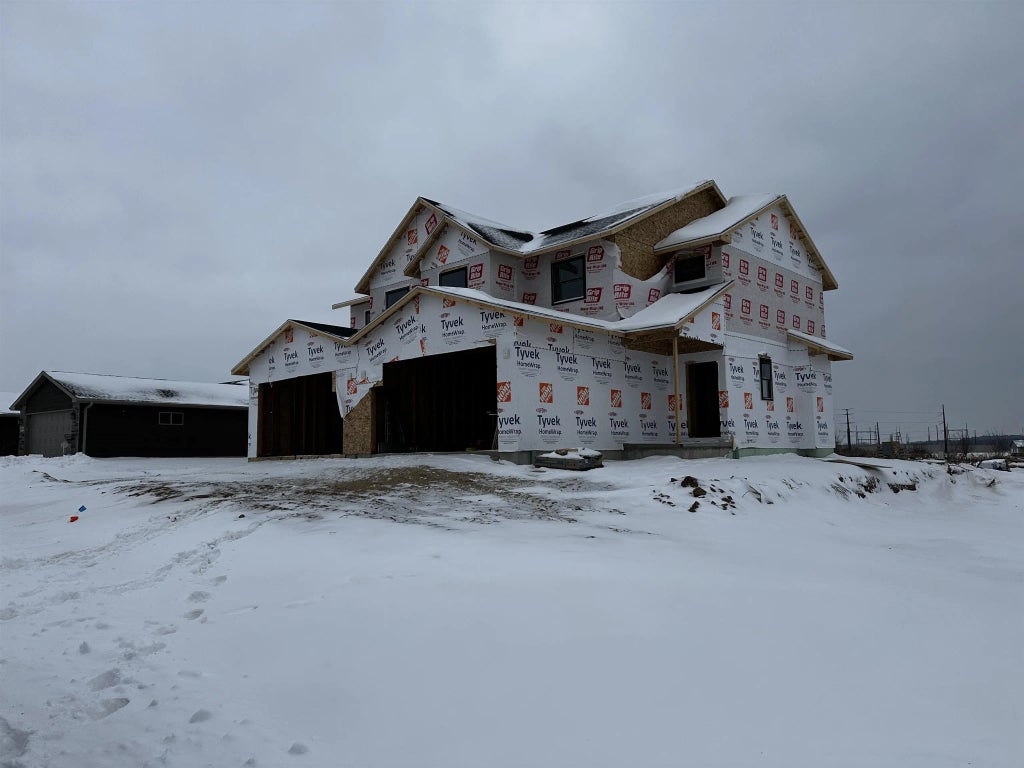 2614 Northpoint Drive, NEW LONDON