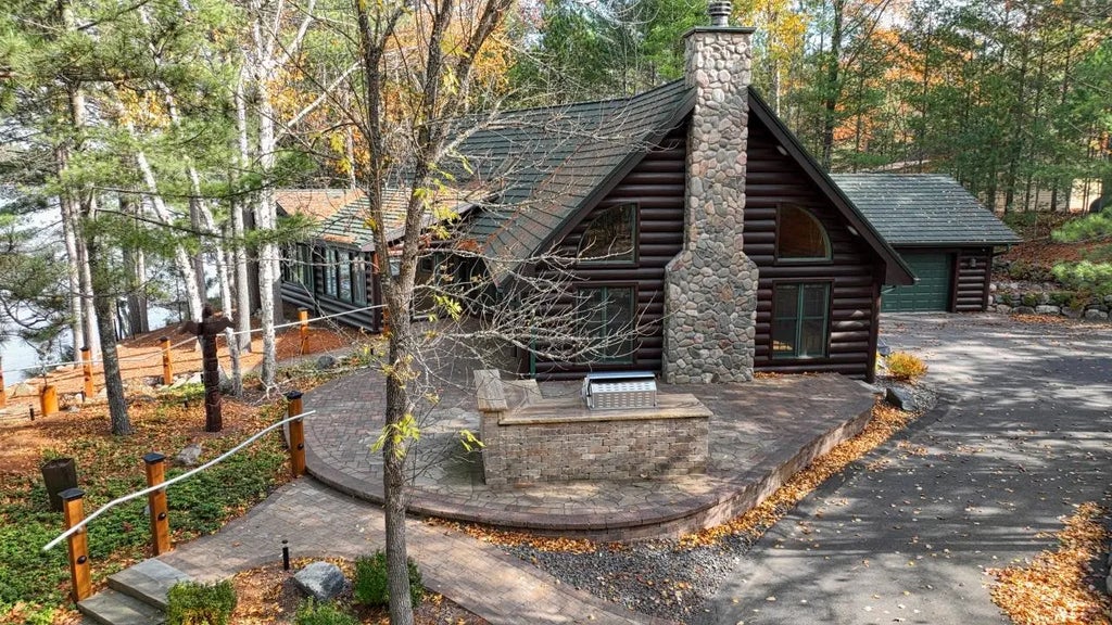 6336 E Snipe Lake Road, EAGLE RIVER