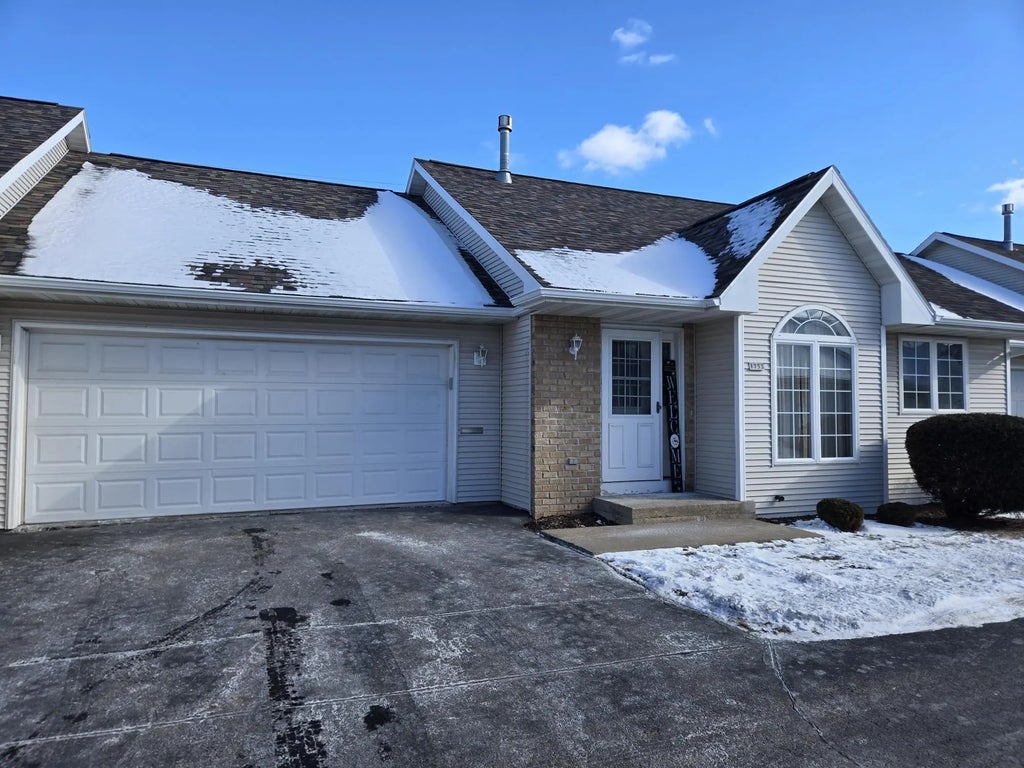 1753 W 5th Avenue, OSHKOSH