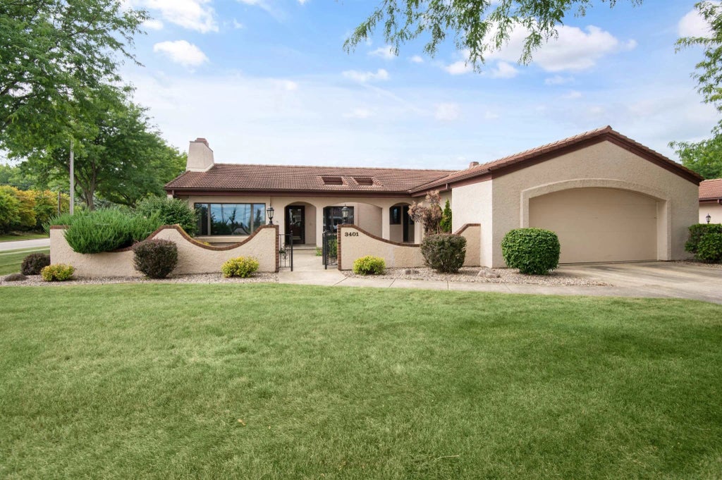 3401 N Fiesta Drive, APPLETON