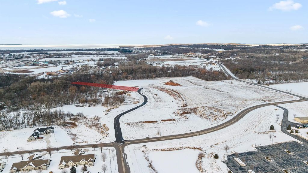214 Hidden Valley Circle 7, FOND DU LAC