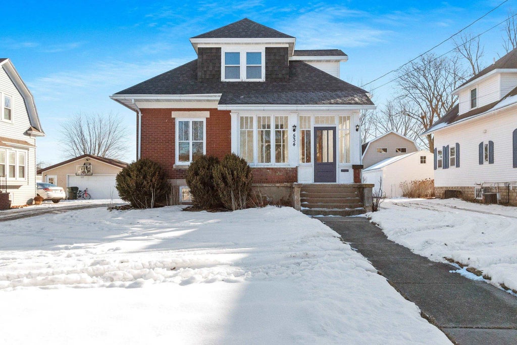 534 N Main Street, SEYMOUR