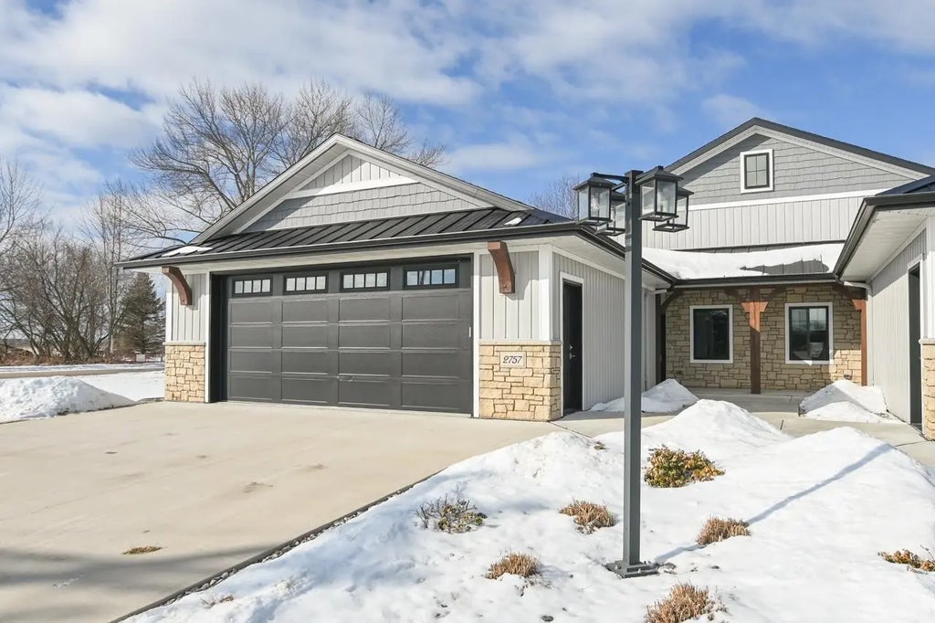 2757 County Road Ee, ABRAMS