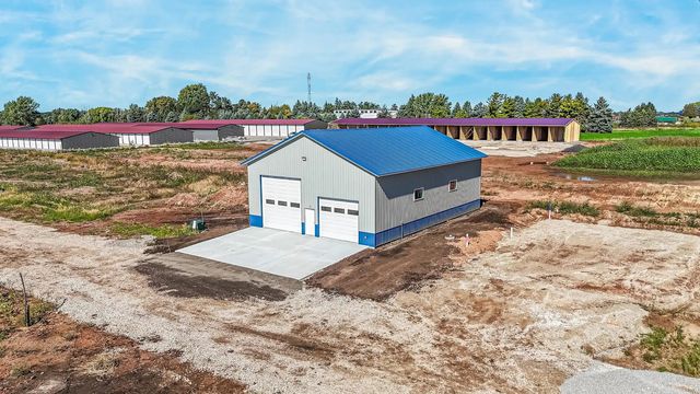6364 Cross Road 7, WINNECONNE