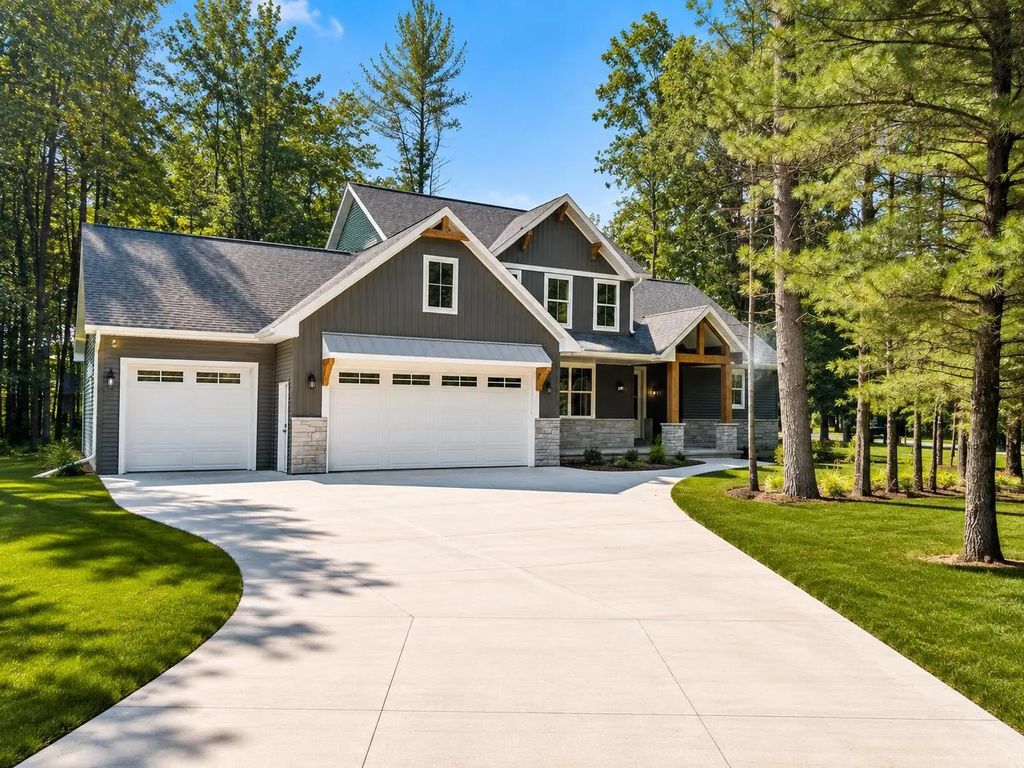 1232 Thayer Trail, HOBART