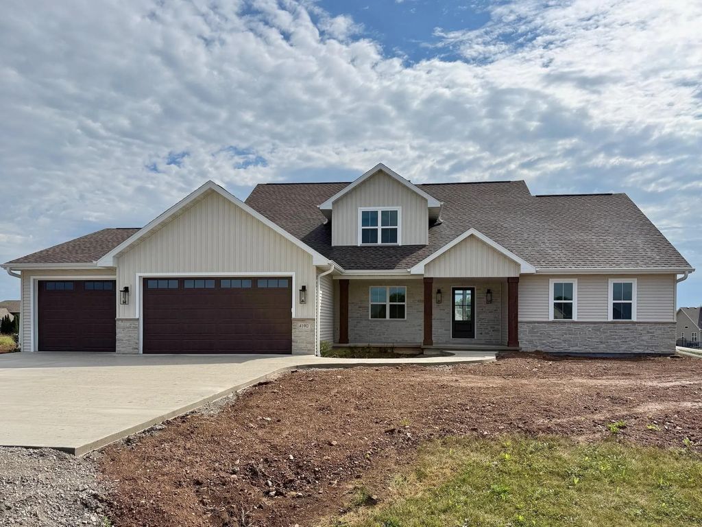 4190 N Rose Meadow Lane, GRAND CHUTE