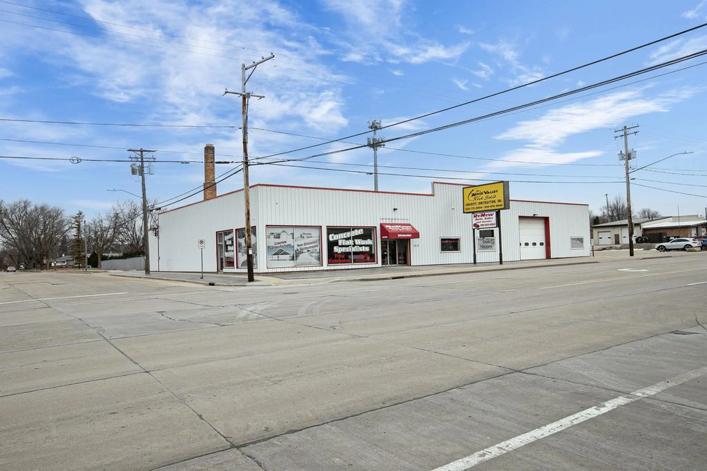 1610 W Wisconsin Avenue, APPLETON