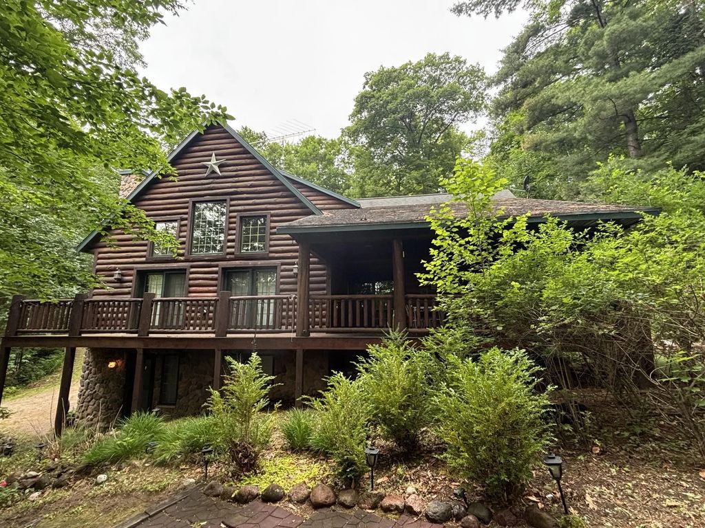 17410 W Wheeler Lake Lane, LAKEWOOD