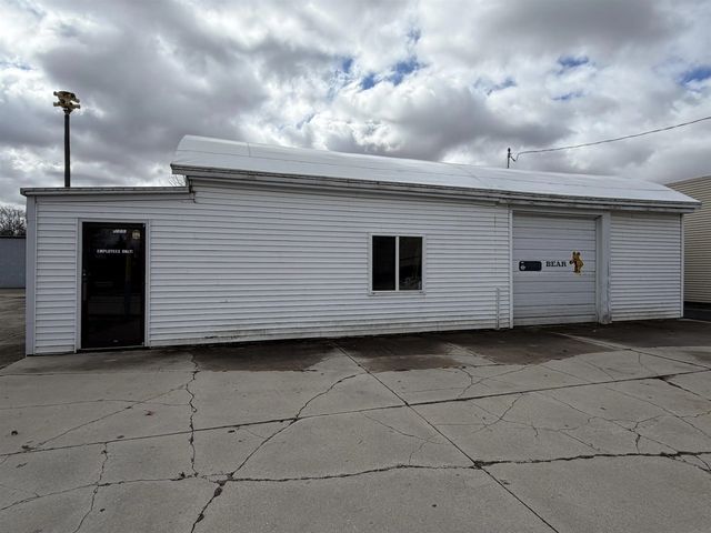 611 Main Street, BROWNSVILLE