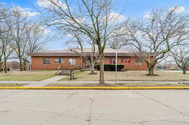 217 Ceape Avenue, OSHKOSH