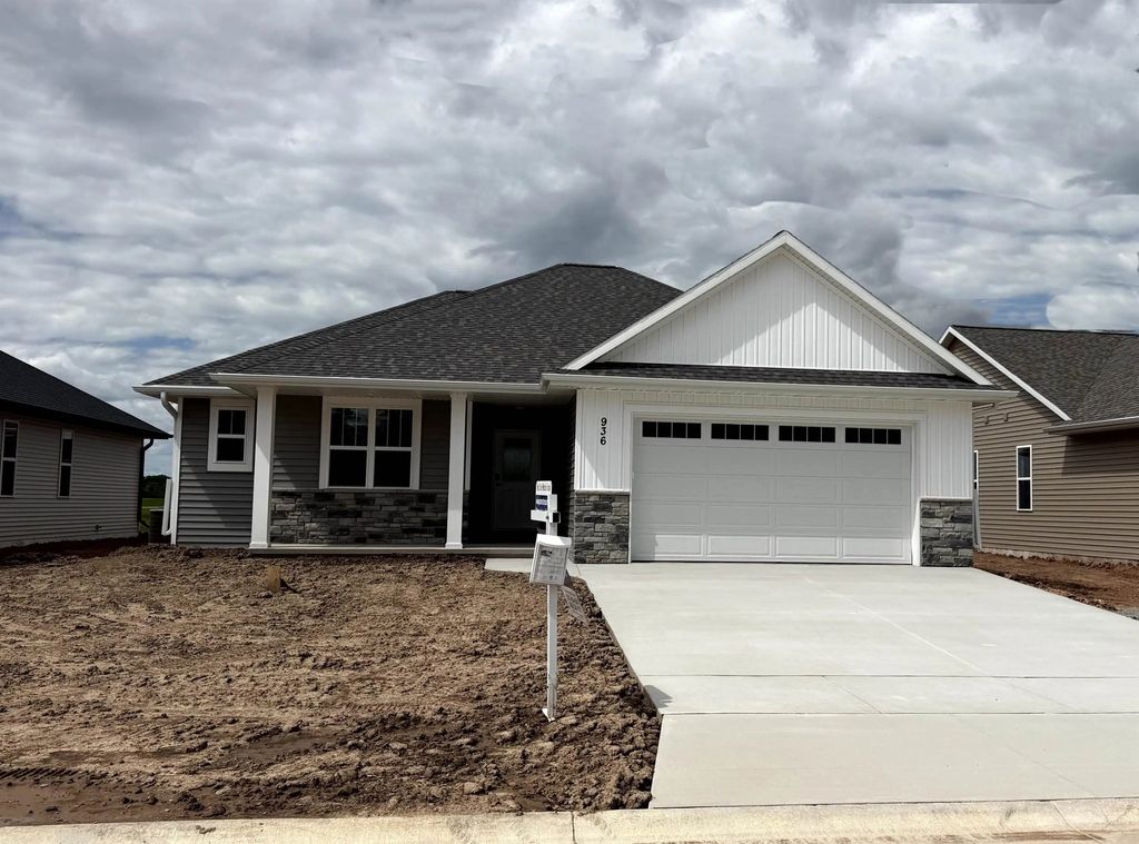 936 Enclave Court, DE PERE