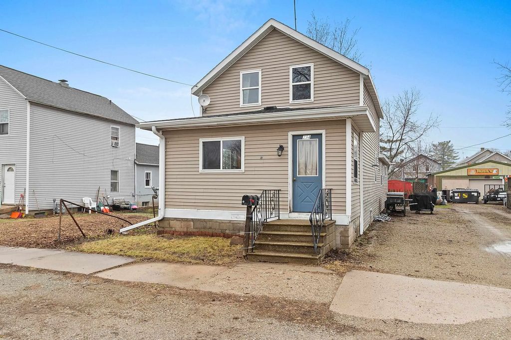 234 Frank Street, OCONTO