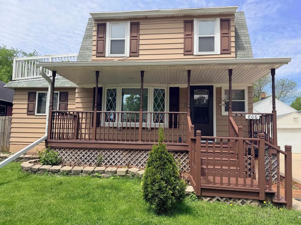 806 11th Avenue, GREEN BAY