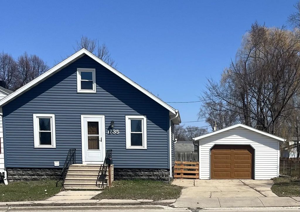 1735 E Mason Street, GREEN BAY