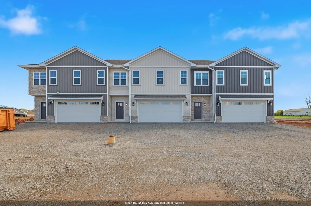 1821 Servant Way, GREEN BAY