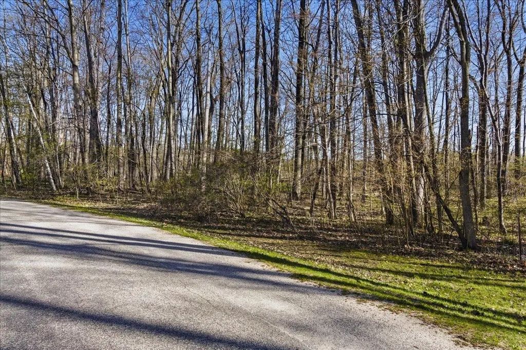 Circle Road 2, LUXEMBURG